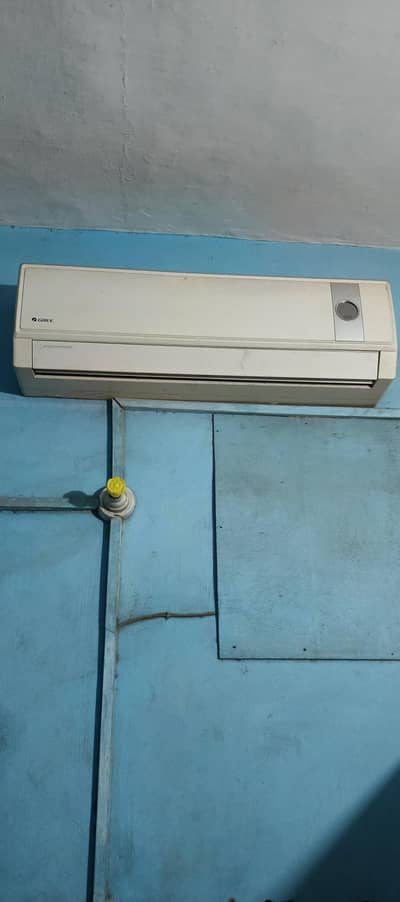 Gree Non Invartor Ac 1.5 Ton