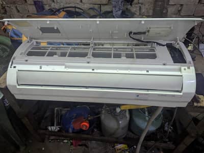 Inverter AC