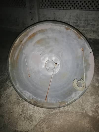 Dish Antina with stand for sale