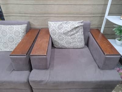 Sofa set