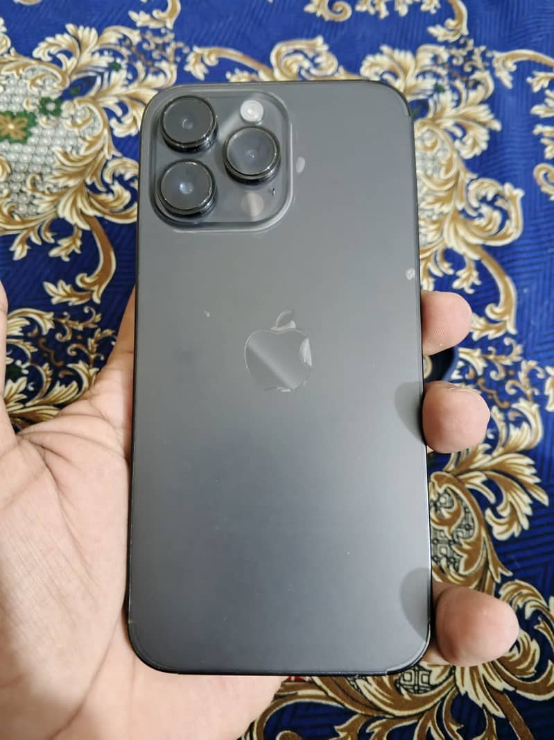 Apple iPhone 14 Pro Max 4