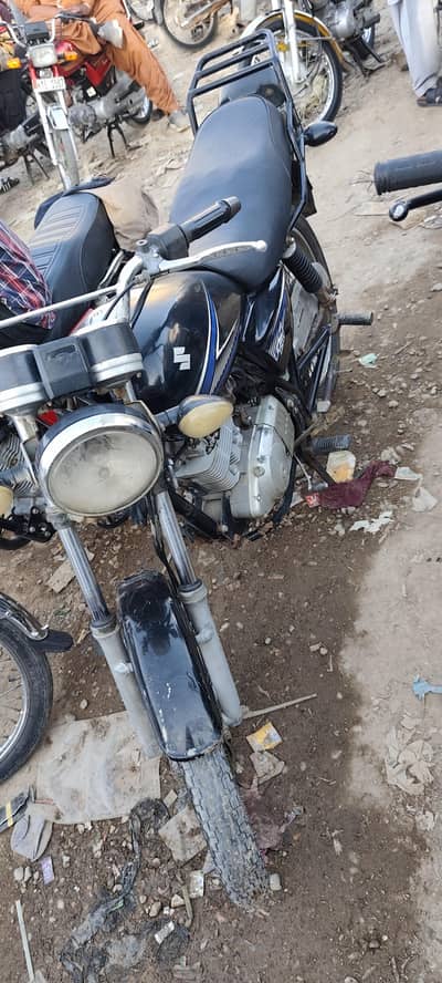 SUZUKI GS 150