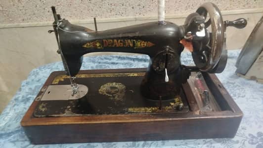Sewing machine for sale