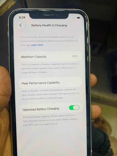 iPhone 11 64GB White Non PTA | Factory Unlocked | All OK | 86 BH