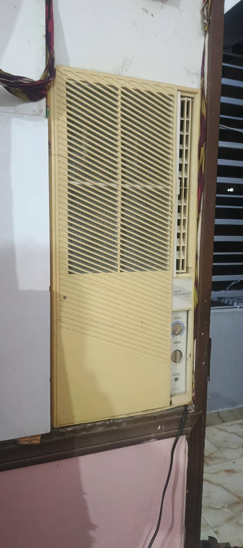 Window AC 110 Without Convertor 1