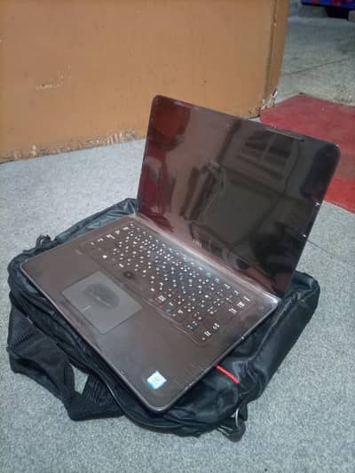 DELL LaTiTude/Core i5/7th Gen/8GB RAM/128GB SSD/FoR Urgent Sale