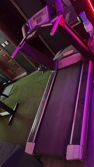 Treadmil for sale