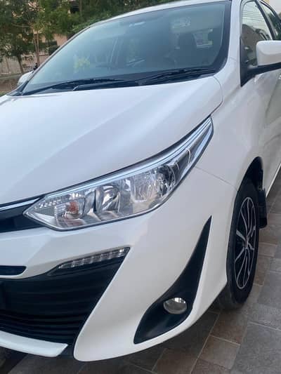 yaris cvt ativ x 1.5