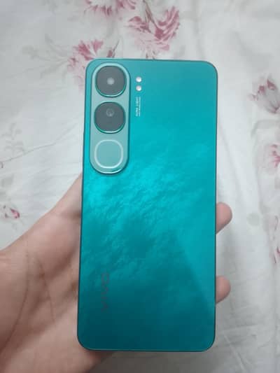 Vivo Y200 Very Good Condition Mobile With Box Charger Original