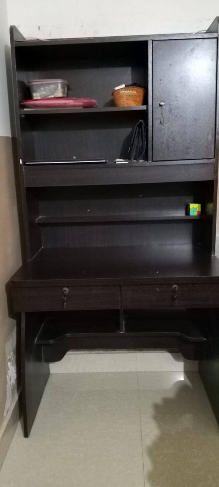 Study Table 0