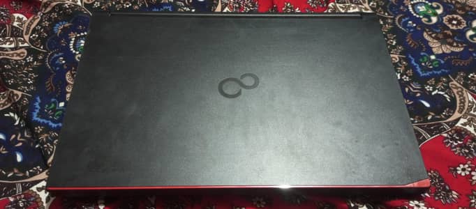 Core i3 8/256 for