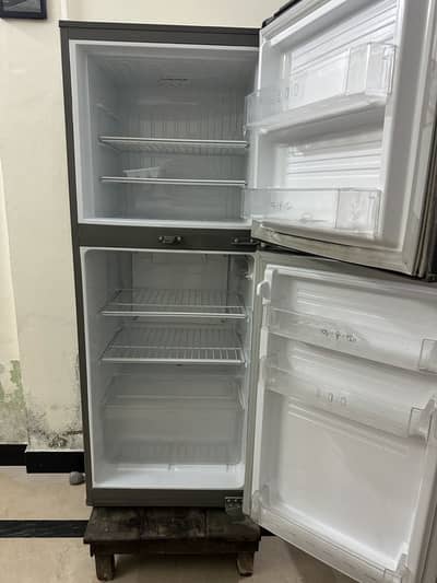 Pel fridge new condition