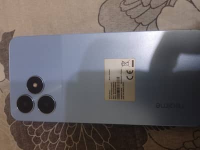 Realme note 50