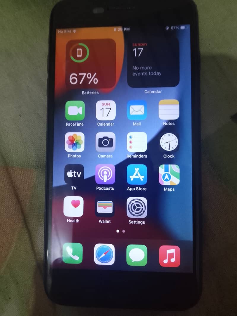 Apple iPhone 7 Plus 1