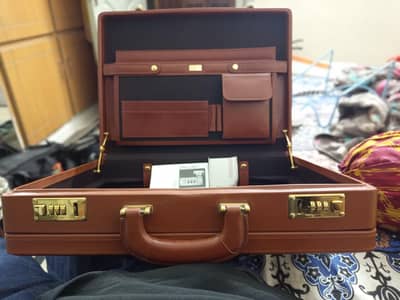 Jafferjees Premium Leather Briefcase