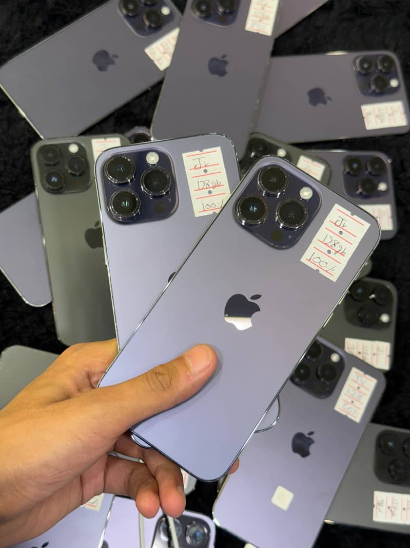 iPhone 14 pro max 2