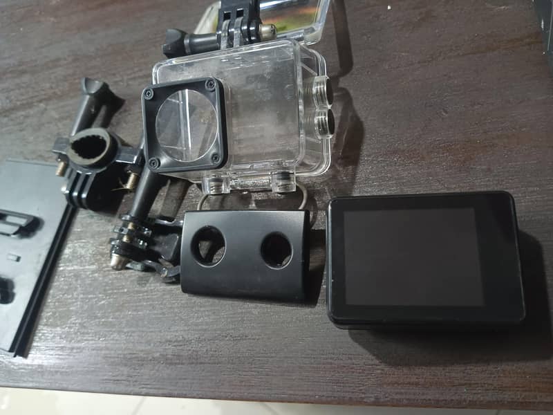 tour camera 2