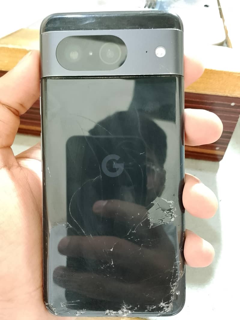 Google pixel 8 1