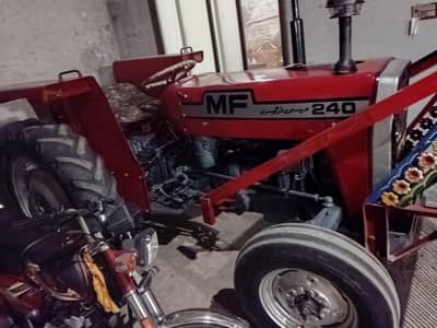 Massey Ferguson MF240 (England Model)
