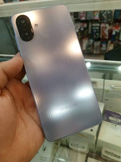 Samsung a07