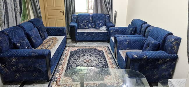 LUXURY Sofa set (7 seater)