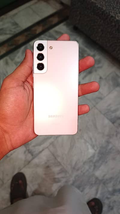 Samsung s22