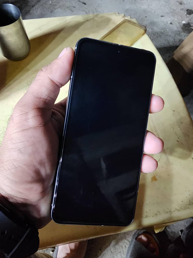 Pixel 8 6