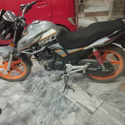 Honda CB 150f 2022 special edition
