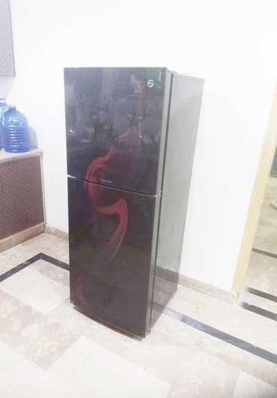 PEL Inverter Refrigerator Flat Glass Door (Power Consumption 82 Watt)