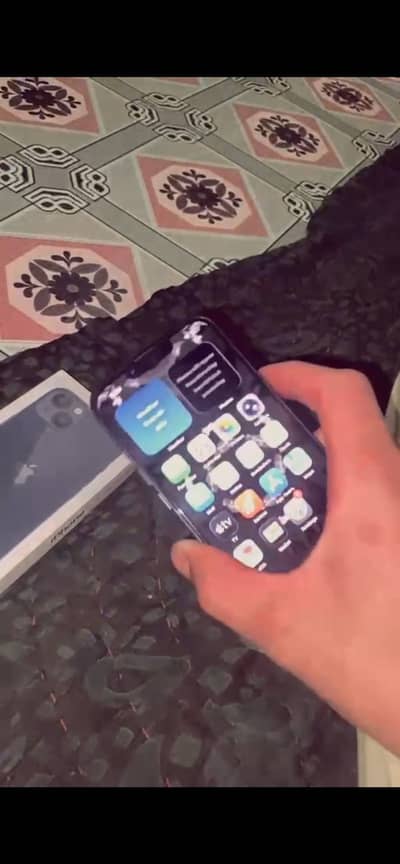 iPhone 14