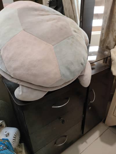 dressing table / vanity table/ dresser