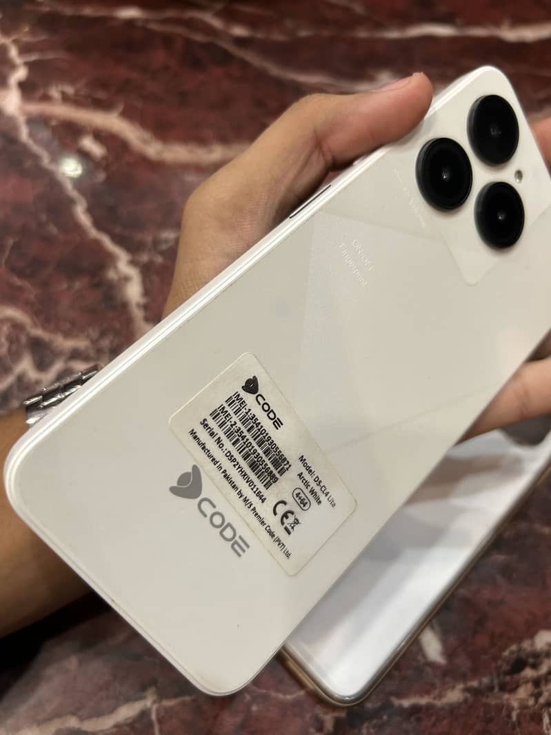 Dcode Cygnal 4 Lite 1