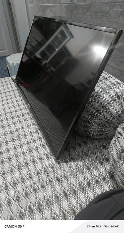 orient 32 inches led