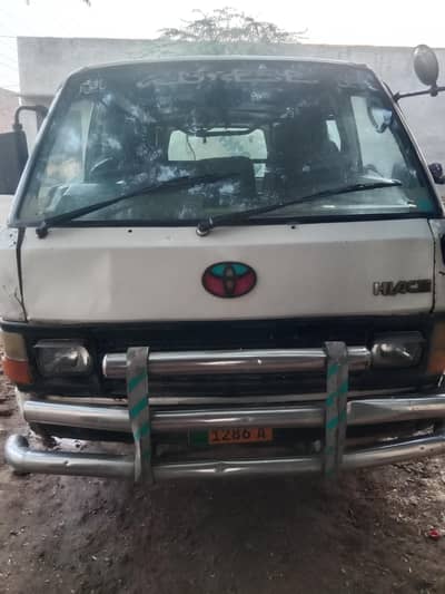 Hiace Wagon urgent sale kami hogaye gi
