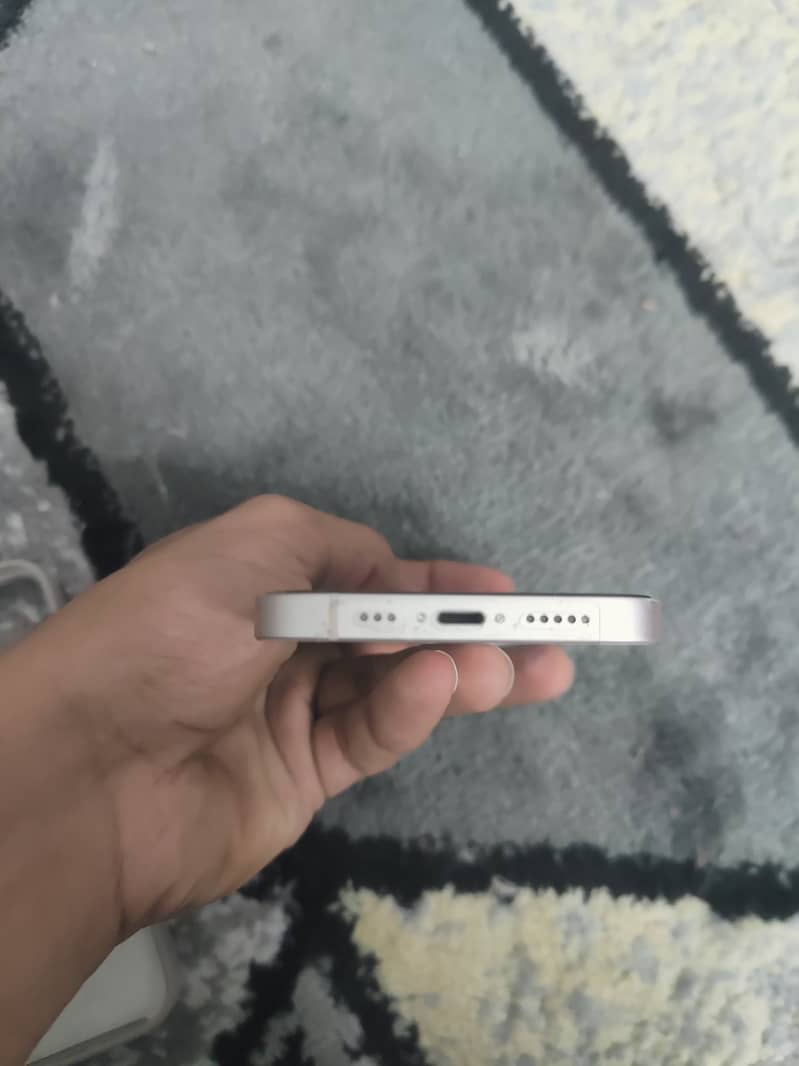 Iphone 13 2
