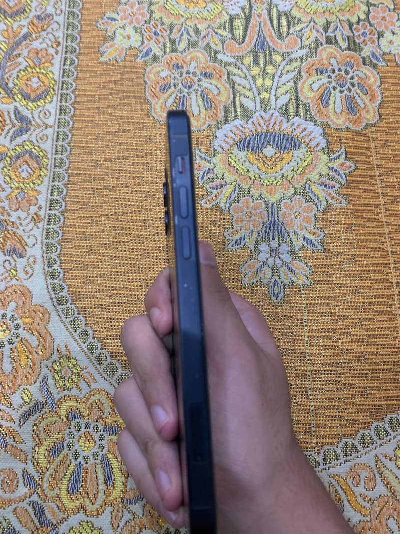 Iphone 12 jv 1