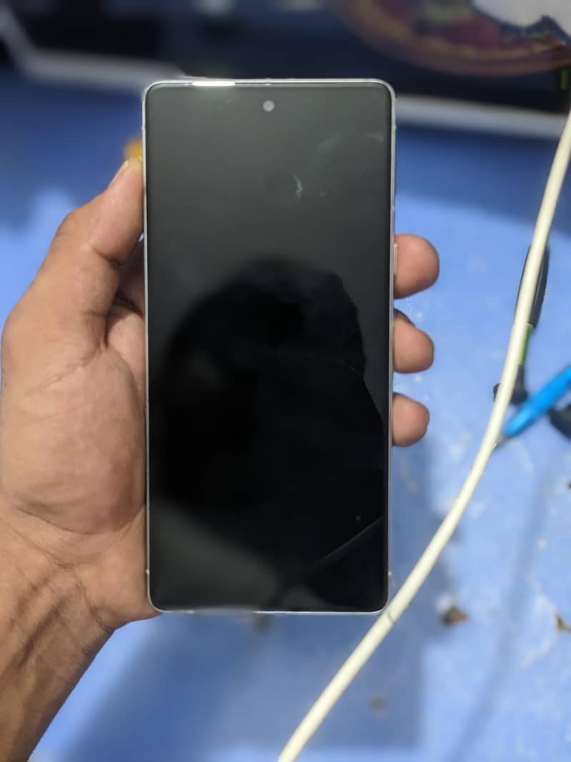 Google Pixel 7 6