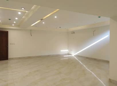 Affordable Building Of 4 Marla Is Available For Sale