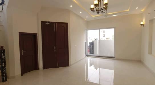 House 5Marla In DHA 9 Town Is Available