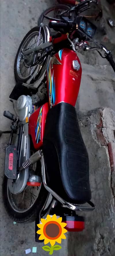 . TOTAL GENUINE HONDA CG 125 MODEL 2018