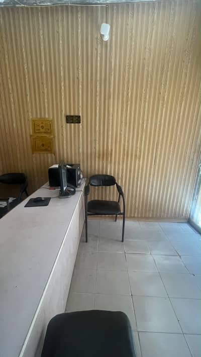 Lahore court chamber/office