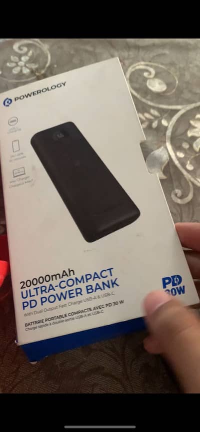 20000 mah powerology