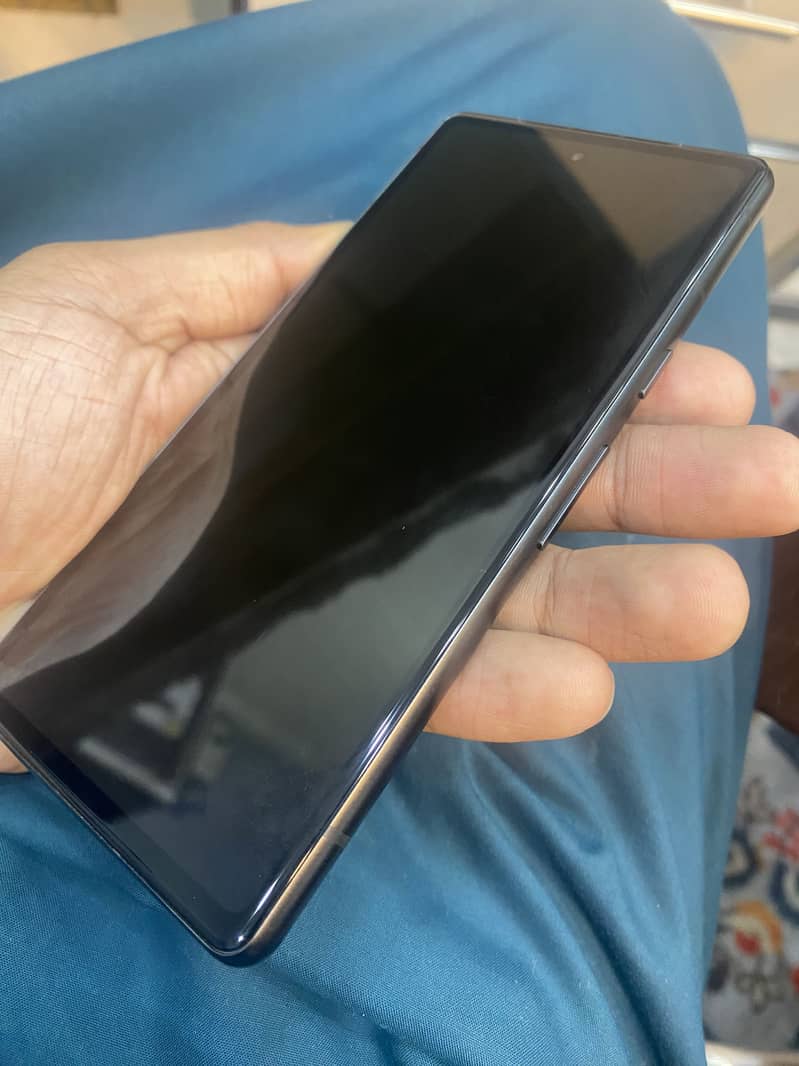 Google Pixel 7A 1