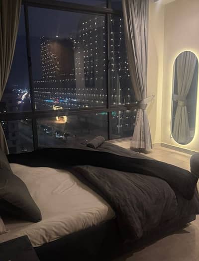 Daily basis, and weekly basis, One bedroom fully furnished luxury apartments available for rent Gulberg greens Islamabad