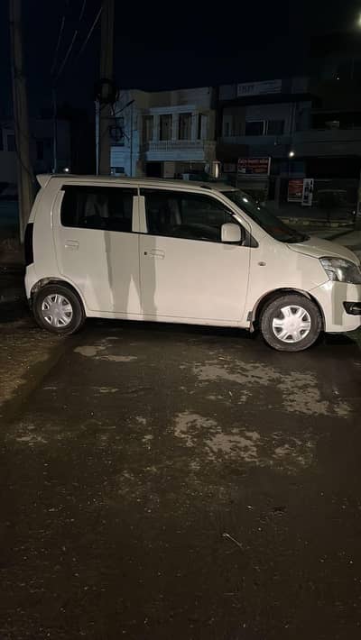 Car Pool Service Available from DHA to Thokar/EME