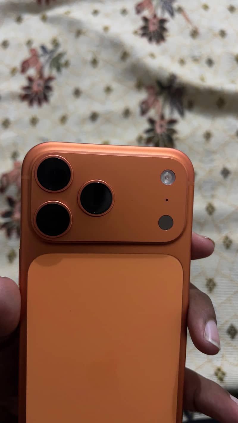 Iphone 17 pro max 5