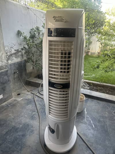 Izone tower cooler