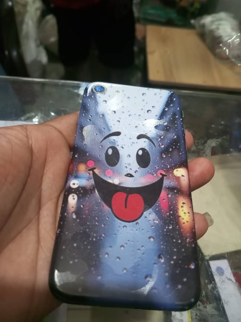 Mobile 1