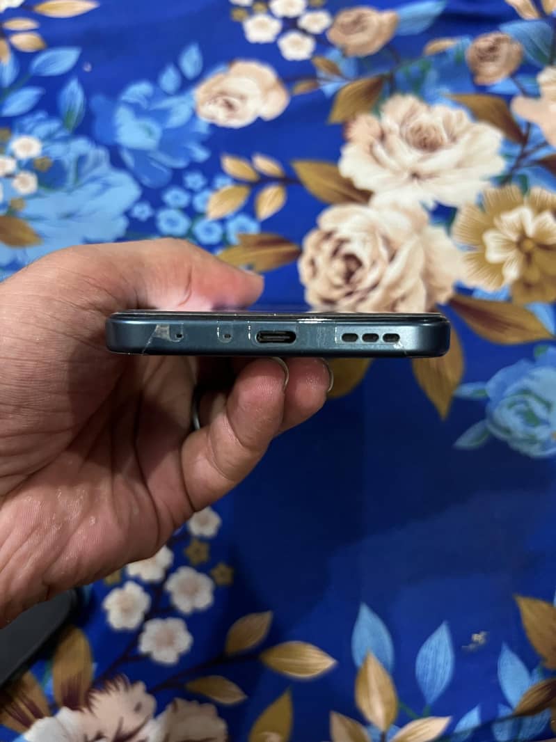 OPPO A6 1