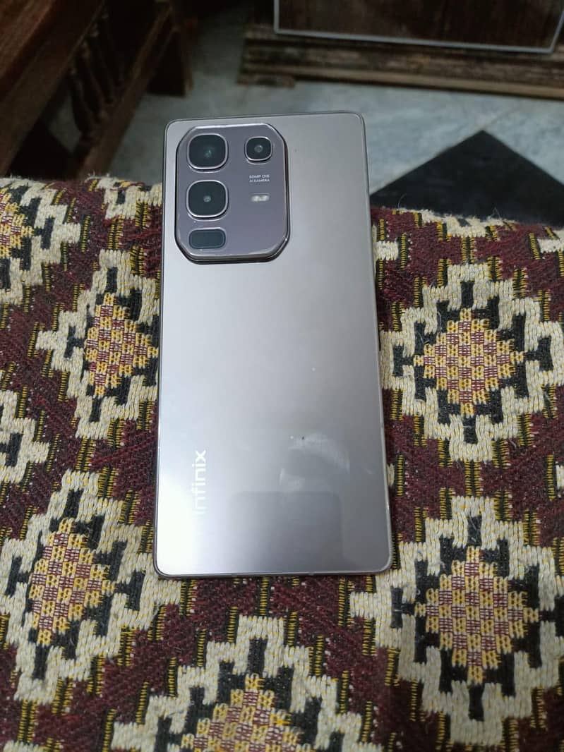 Note 50 0